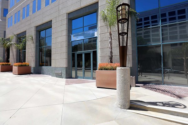 Street Ext of Offices 0156