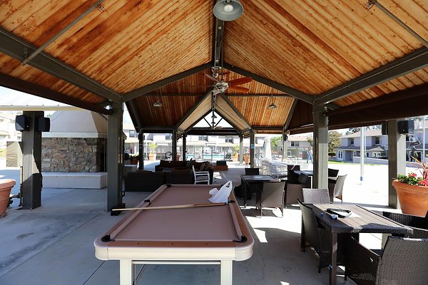 725A Pavillion 0075