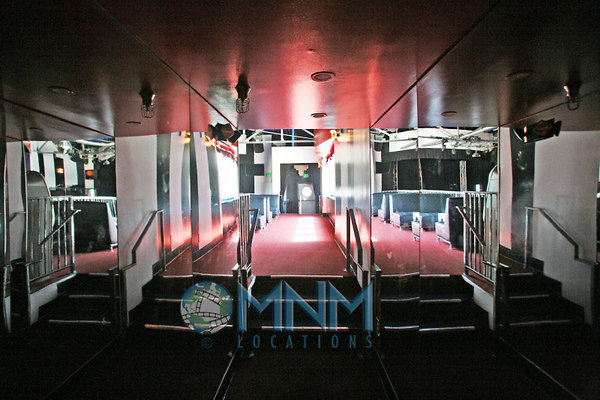 570B Hallway between Dance Floor Balcony &amp; Lounge2 1
