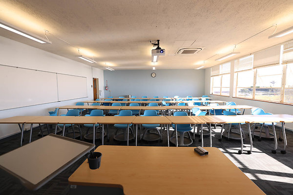 724A CH C212 Classroom 0365