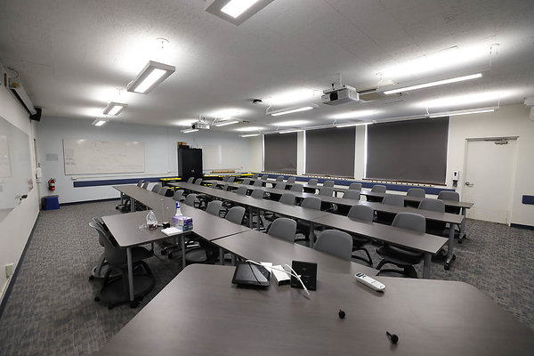 724A CH C114 Classroom 0438