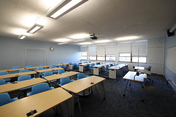 724A CH C203 Classroom 0424