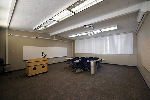 724A Arts2 Classroom 0590