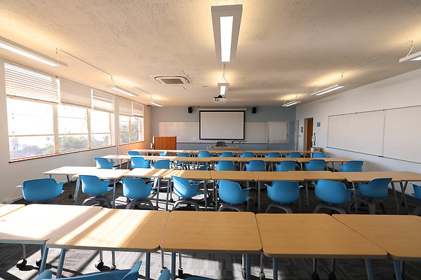 724A CH C214 Classroom 0367