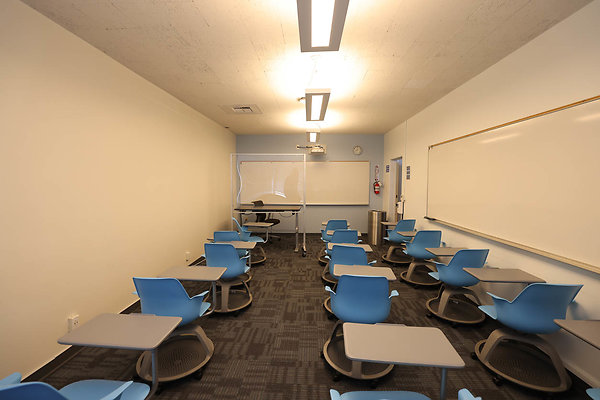 724A CH C213 Classroom 0355