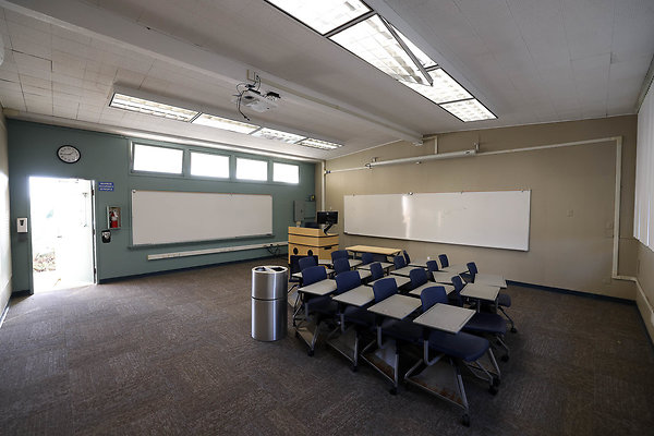 724A Arts2 Classroom 0591