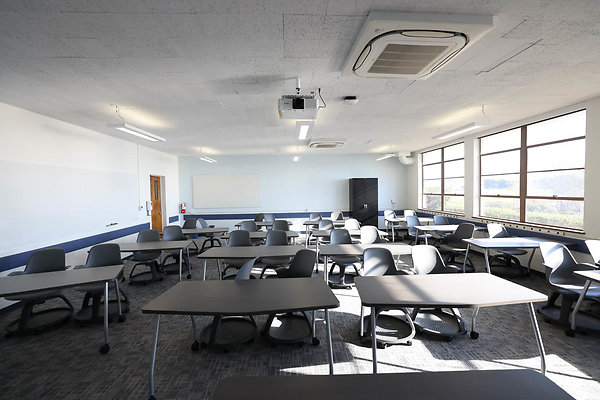 724A CH C112 Classroom 0448