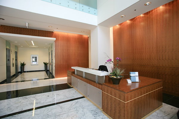 Main Lobby Security Desk 0040 1