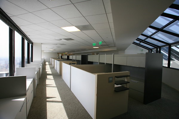 26th Floor Cubicles 0325 1