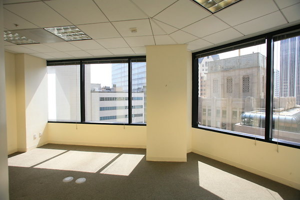 Suite 800 Office 0414 1