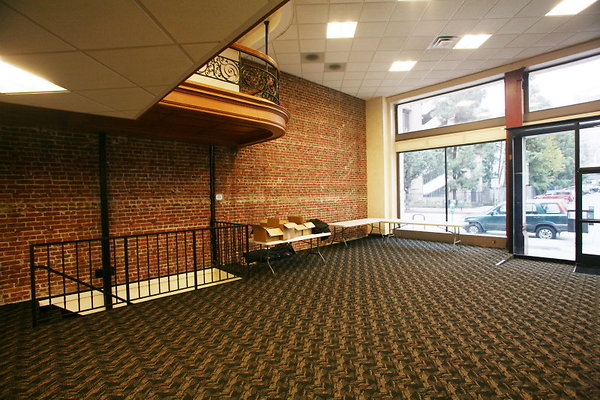 Office Lobby 0140 1