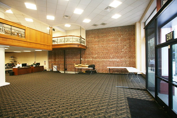 Office Lobby 0136 1