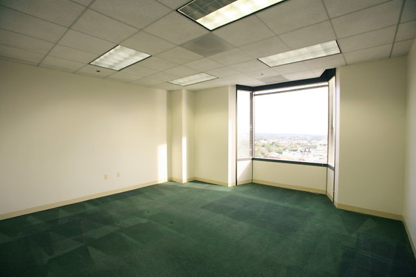 Suite 900 Office 0104 1