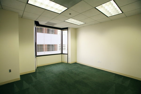 Suite 900 Office 0115 1