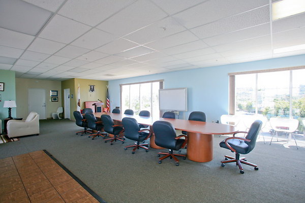 457C Conference Room 0008 1