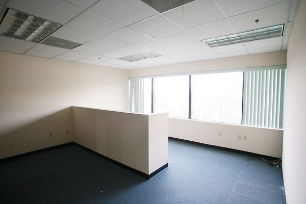 Suite 420 Office1 0371 1