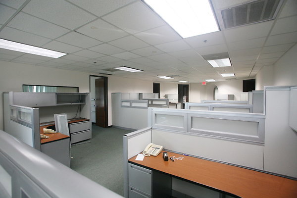 Suite 400 Cubicles 0451 1