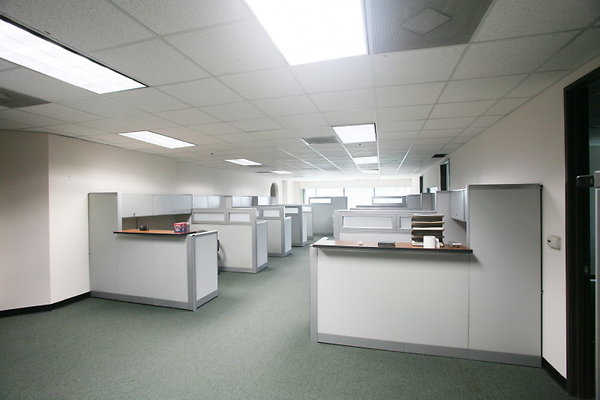 Suite 400 Cubicles 0446 1