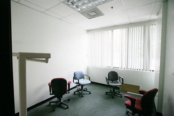 Suite 110 Office2-1 0308 1