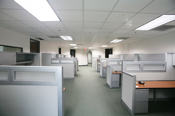 Suite 400 Cubicles 0449 1