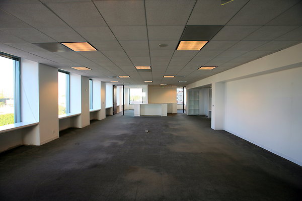 Suite 500 Large Open Area 0162