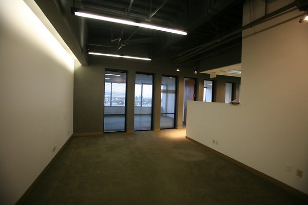 Suite 480 Reception Area 0084 1