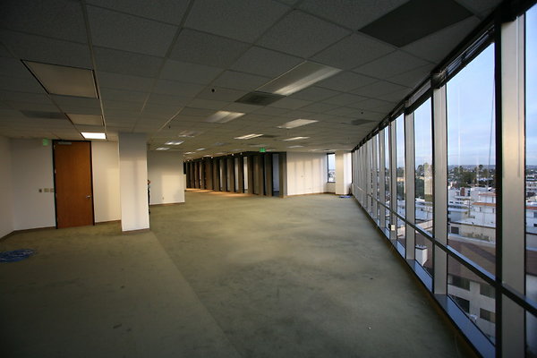 Suite 480 Open Area 0091 1