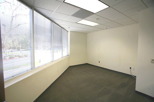 Suite 101 Office 0108 1