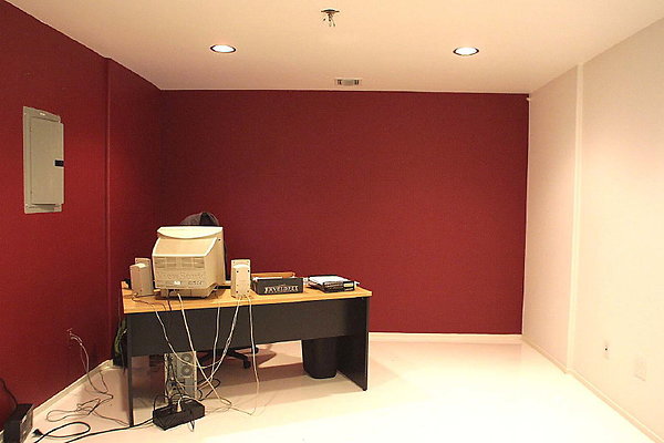 026A 2nd Showroom Office4 4 1