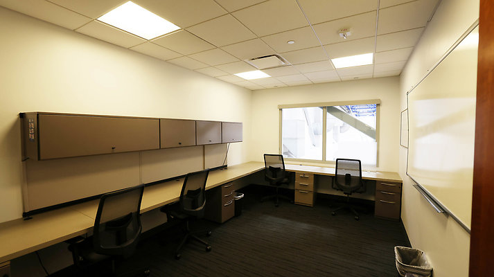 742A 2nd Floor Sales Manager Office 0260