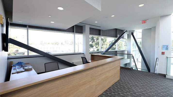 742A 2nd Floor Reception Desk 0175