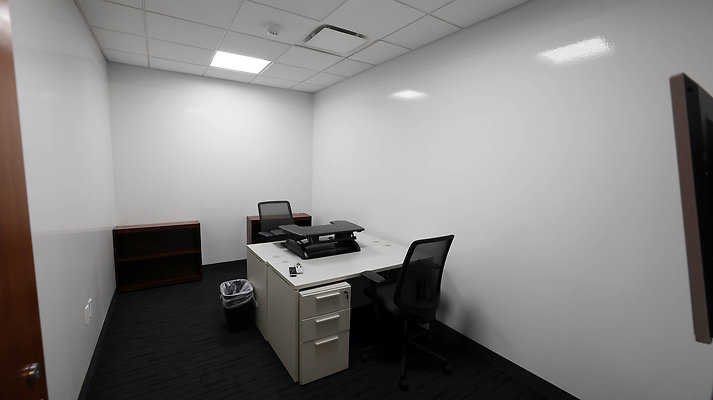 742A 2nd Floor Office 0242