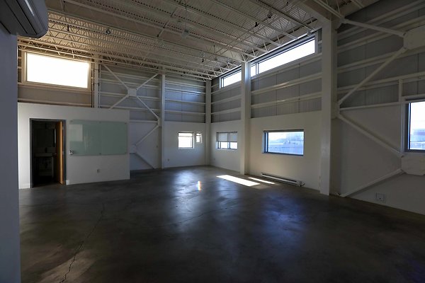 220A Studio 2nd Floor 0069
