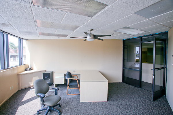 2nd Floor Office4-3 1