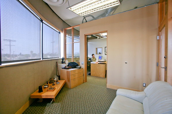 3rd Floor Office2-4 1