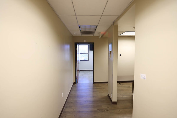 001B Suite200 Rear Hallway rev 0199