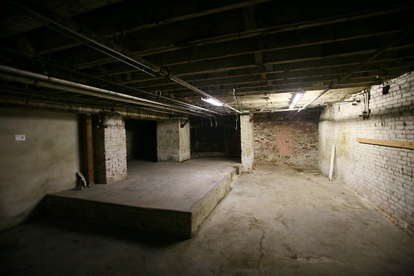 Basement 0070 1