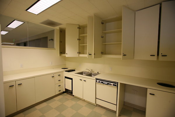 Suite 4200 Kitchen 0044 1