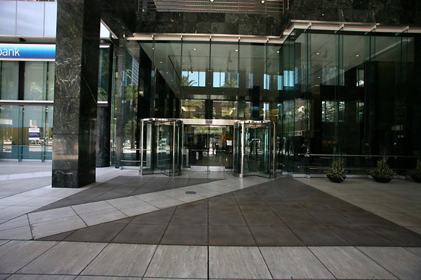 Main Lobby Ext 0442 1