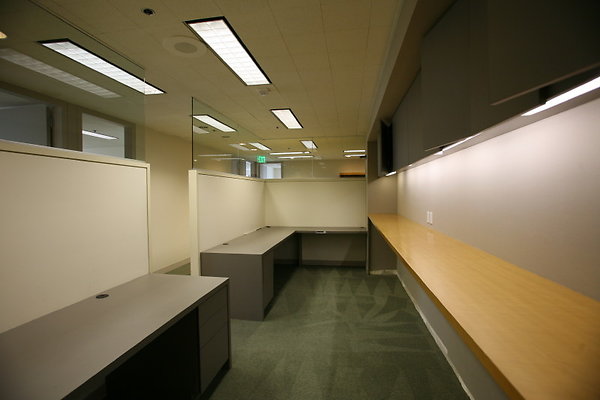 Suite 4200 Cubicle 0043 1