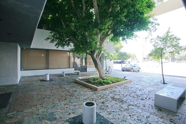 Courtyard 0105 1