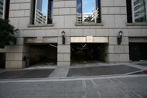 Garage Entrance 0200 1