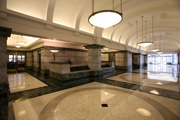 Lobby Security Desk 0166 1