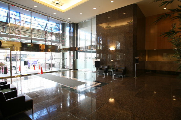 Main Lobby 0172 1