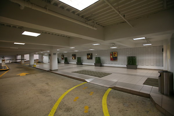 Parking Garage Valet Area 0220 1