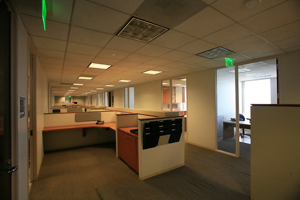 Suite 950 Cubicles 0629 1