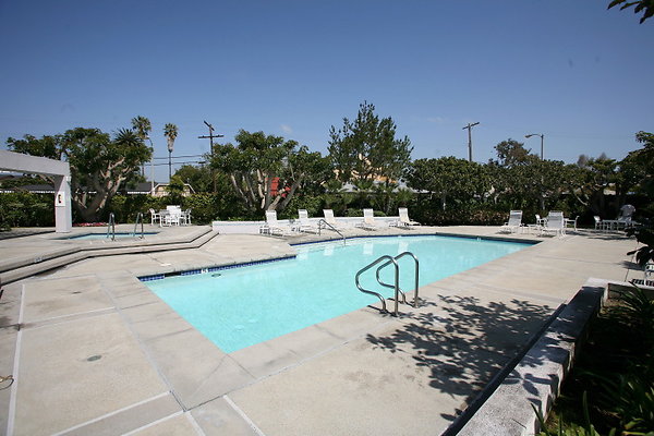 Pool 0238 11