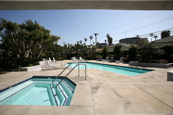 503 Condo Community Pool
