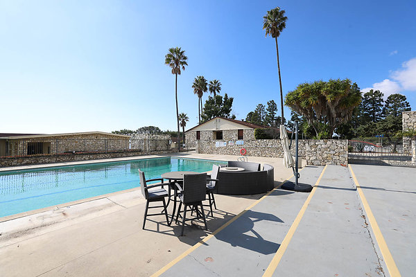 724A Pool 0229