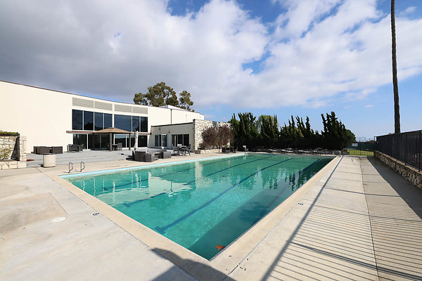 724A Pool